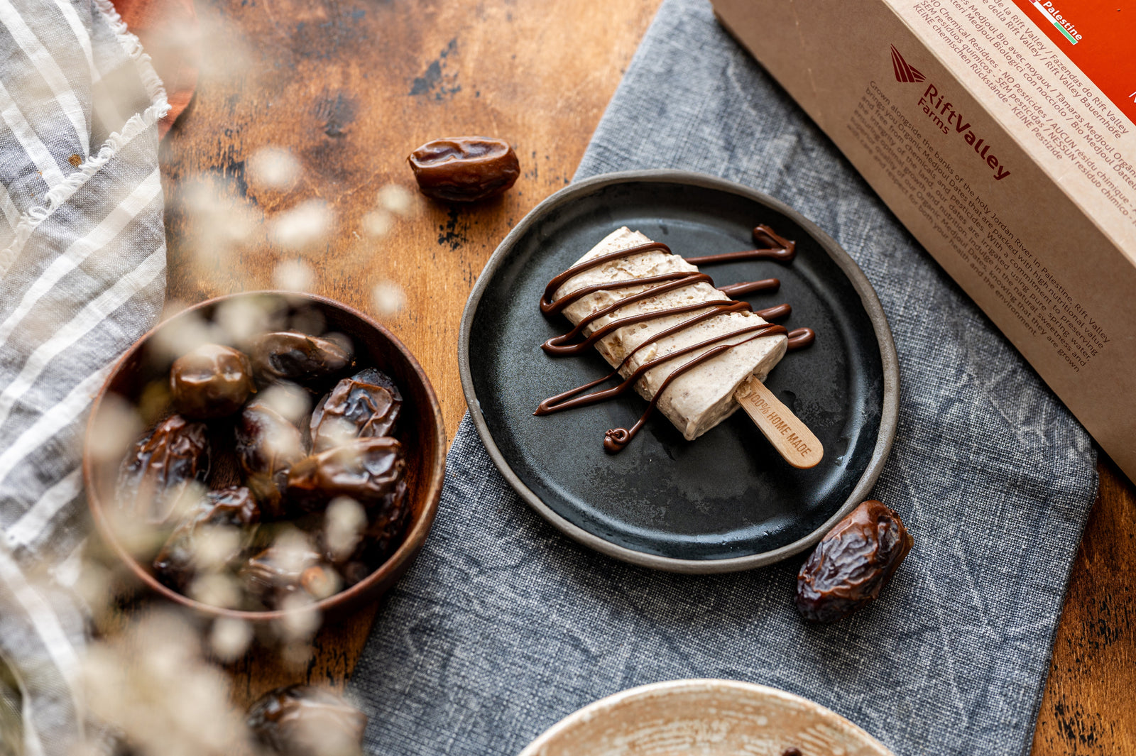Medjool Date Popsicles Healthy Sweet Frozen Treat Chocolate
